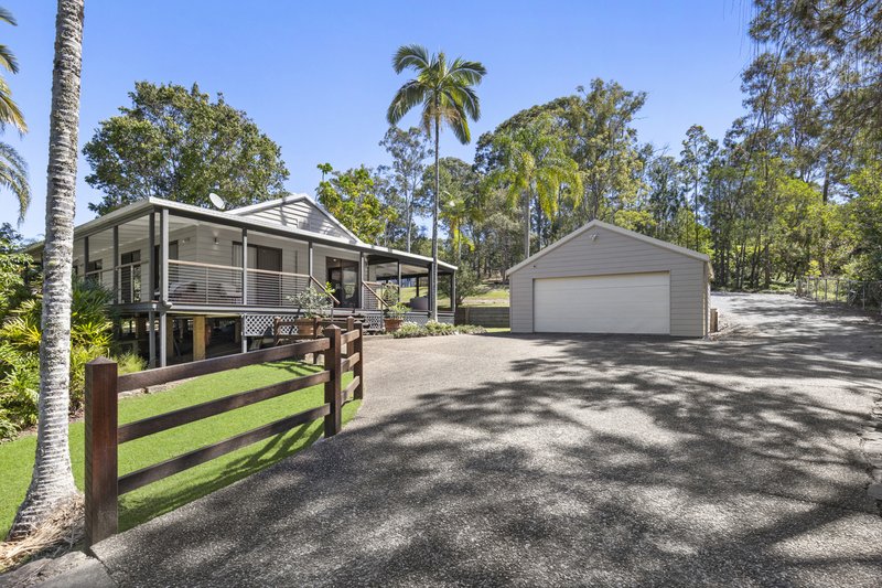Photo - 11 Connemara Road, Gaven QLD 4211 - Image 1