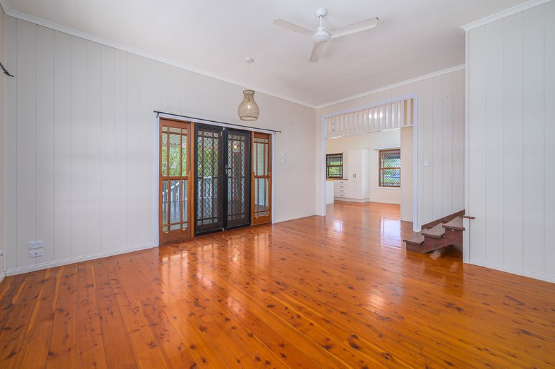 Photo - 11 Connolly Court, Telina QLD 4680 - Image 9