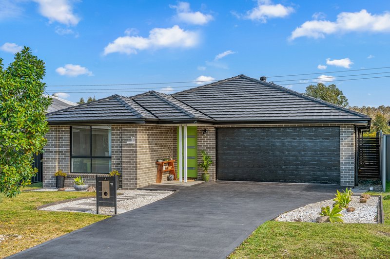 Photo - 11 Conquest Close, Rutherford NSW 2320 - Image 1