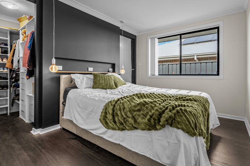 Photo - 11 Conquest Close, Rutherford NSW 2320 - Image 7