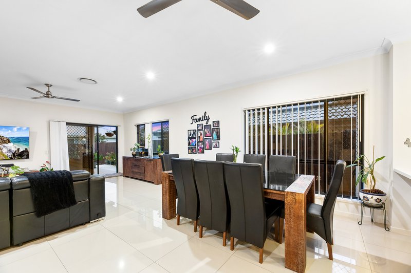 Photo - 11 Cooloola Crescent, North Lakes QLD 4509 - Image 4