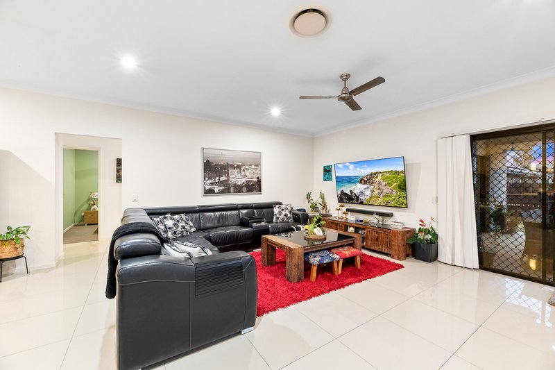 Photo - 11 Cooloola Crescent, North Lakes QLD 4509 - Image 5