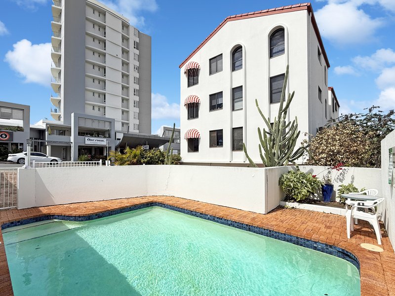 Photo - 1/1 Cooma Terrace, Caloundra QLD 4551 - Image 10