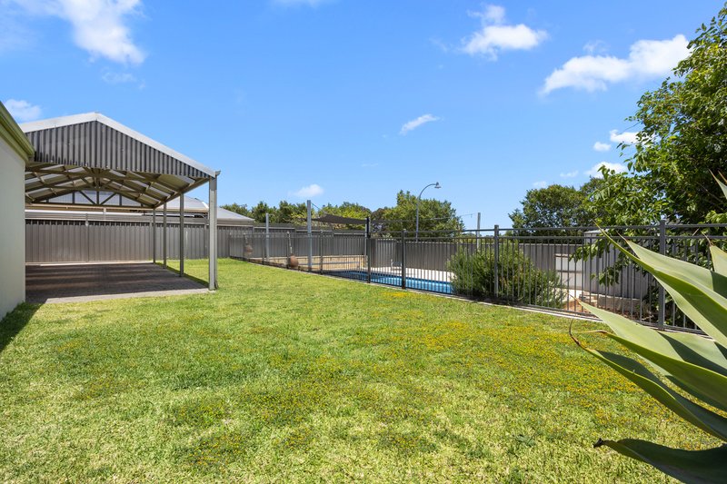 Photo - 11 Coppito Circle, Beeliar WA 6164 - Image 11