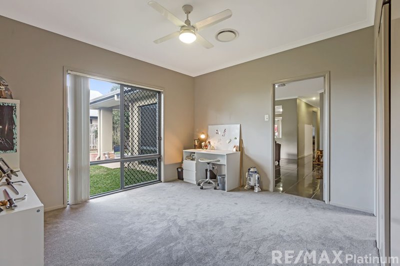 Photo - 11 Coronata Crescent, Narangba QLD 4504 - Image 11