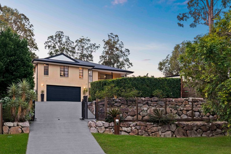 Photo - 11 Corvus Drive, Cashmere QLD 4500 - Image 2