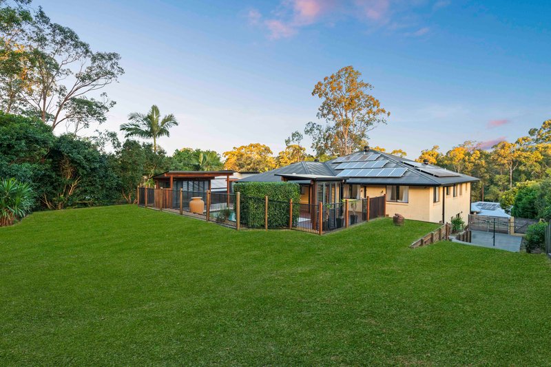 Photo - 11 Corvus Drive, Cashmere QLD 4500 - Image 16