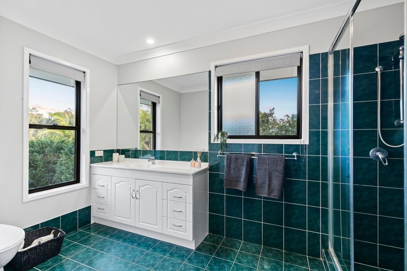Photo - 11 Corvus Drive, Cashmere QLD 4500 - Image 20