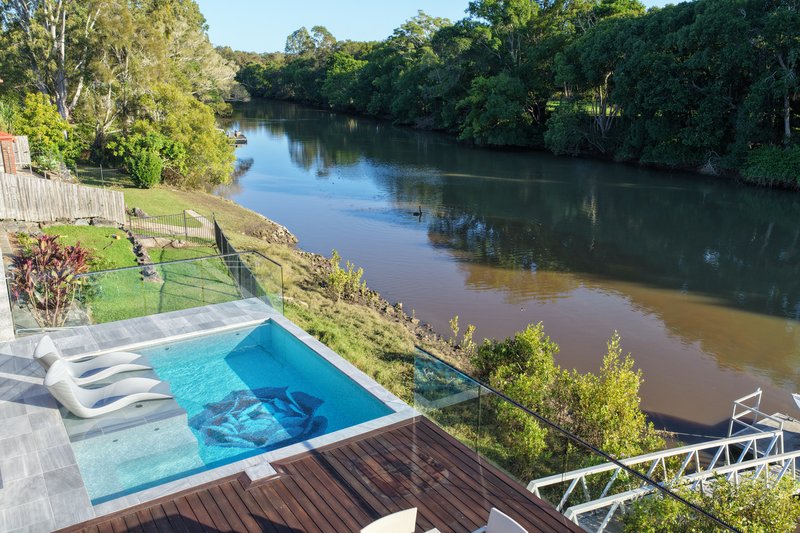 Photo - 11 Cosmos Court, Elanora QLD 4221 - Image 1