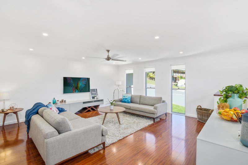 Photo - 11 Costelloe Street, Tugun QLD 4224 - Image 5