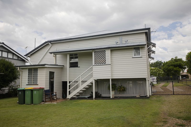 Photo - 11 Cothill Road, Booval QLD 4304 - Image 22