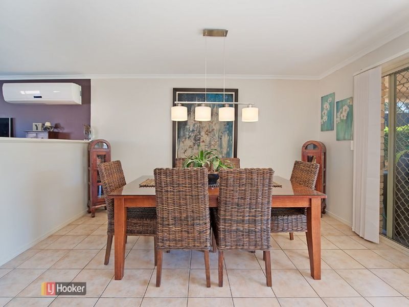 Photo - 11 Cotter Court, Murrumba Downs QLD 4503 - Image 6