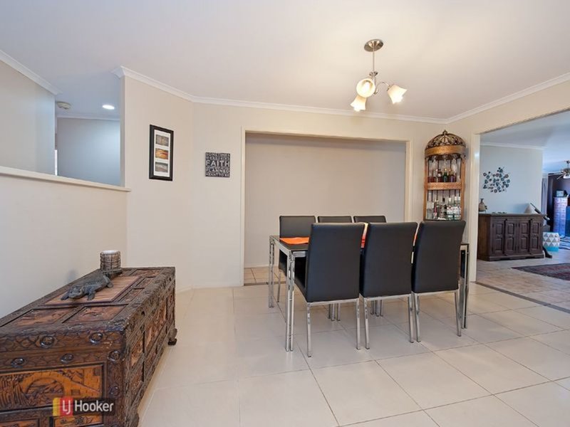 Photo - 11 Cotter Court, Murrumba Downs QLD 4503 - Image 8