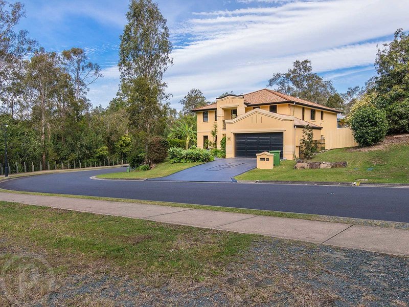 Photo - 11 Country Club Drive, Albany Creek QLD 4035 - Image 5