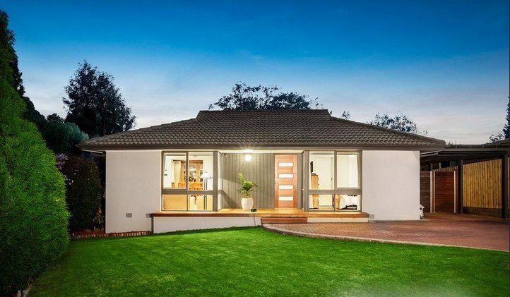 11 Courtney Square, Wantirna VIC 3152