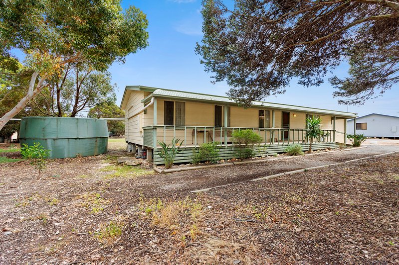 Photo - 11 Coutts Street, Coobowie SA 5583 - Image 2