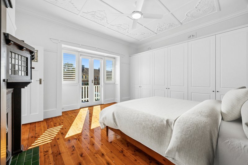 Photo - 11 Cove Avenue, Manly NSW 2095 - Image 4