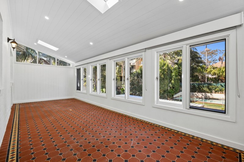 Photo - 11 Cove Avenue, Manly NSW 2095 - Image 9