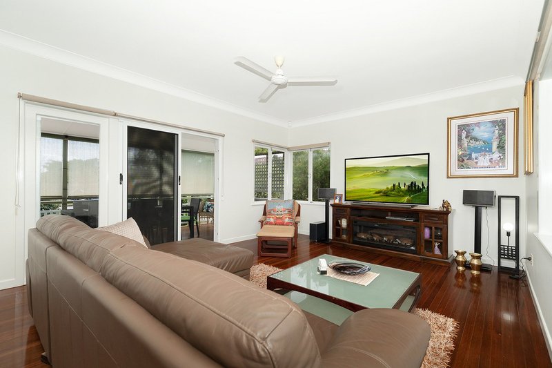 Photo - 11 Craigan Crescent, Aspley QLD 4034 - Image 8