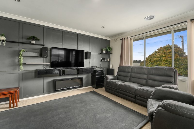 Photo - 11 Crandon Crescent, Newnham TAS 7248 - Image 3
