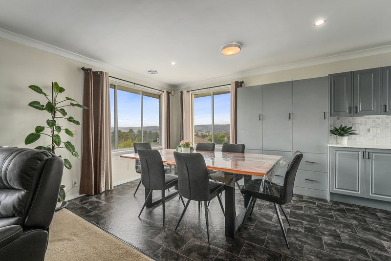Photo - 11 Crandon Crescent, Newnham TAS 7248 - Image 8