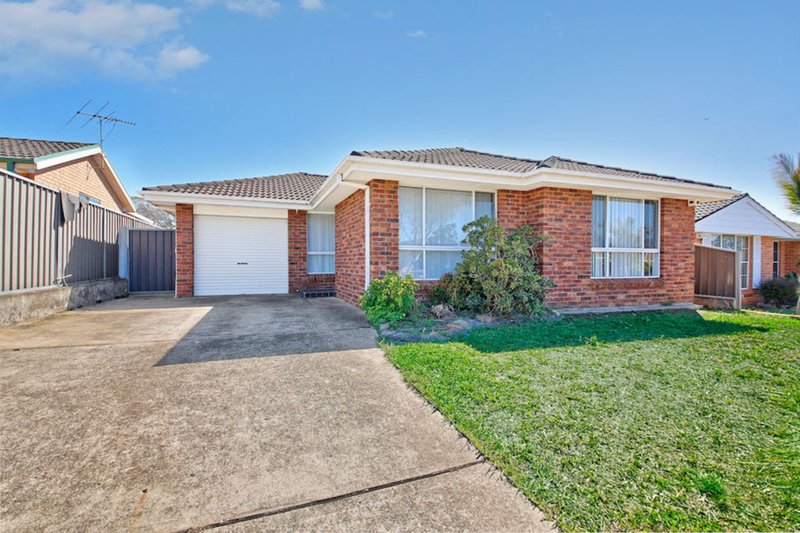 11 Crane Avenue, Green Valley NSW 2168