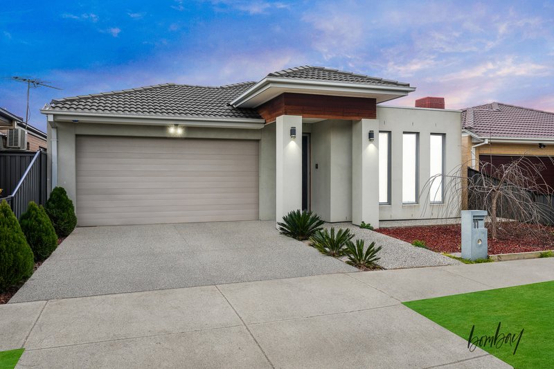 Photo - 11 Creekbridge Street, Craigieburn VIC 3064 - Image 2