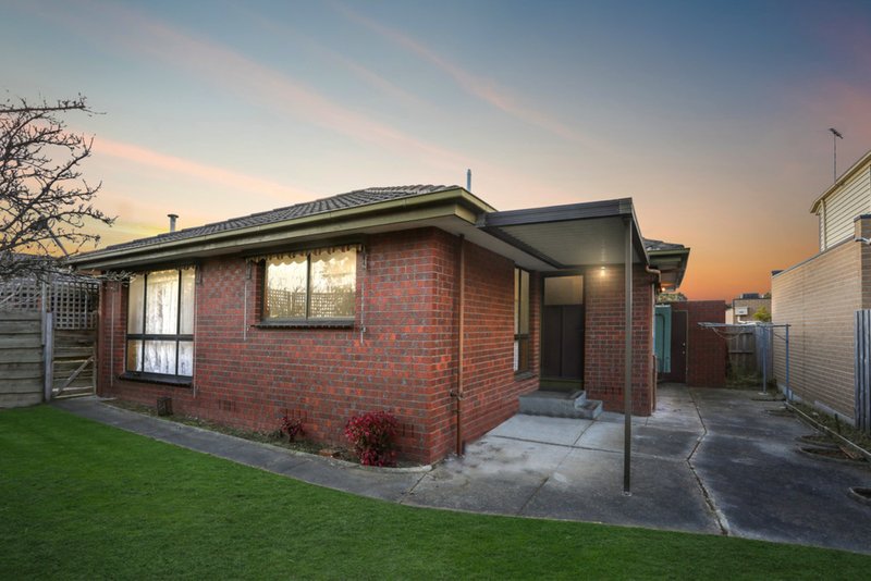 Photo - 1/1 Crescent Street, Noble Park VIC 3174 - Image 2