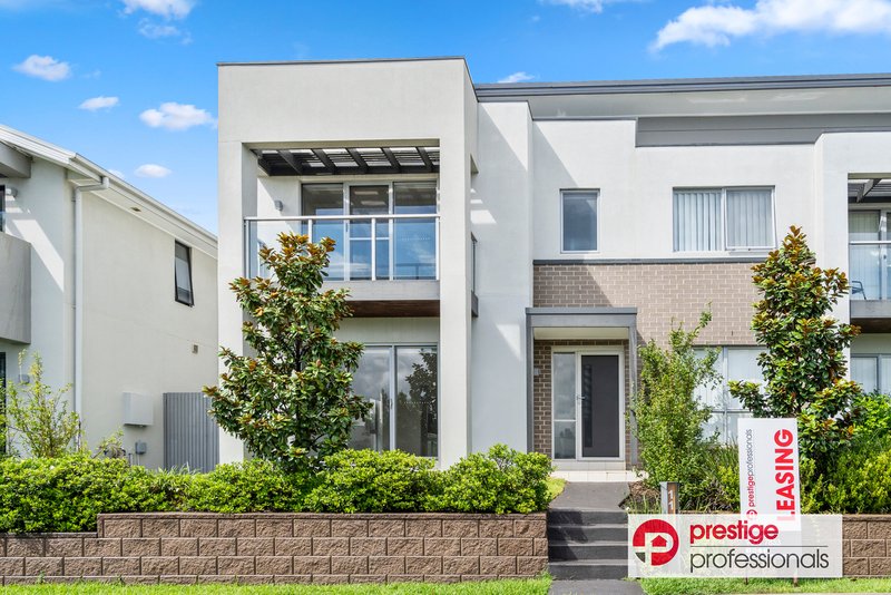 11 Cresswick Walk, Moorebank NSW 2170