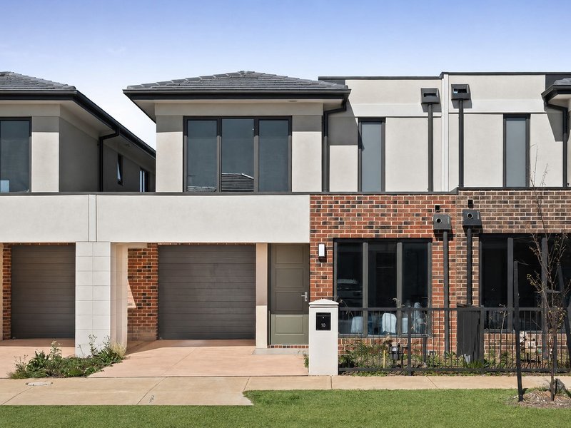 Photo - 11 Cricklewood Circuit, Narre Warren VIC 3805 - Image 1