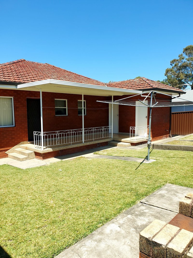 Photo - 11 Croft Avenue Merrylands , Merrylands West NSW 2160 - Image 3