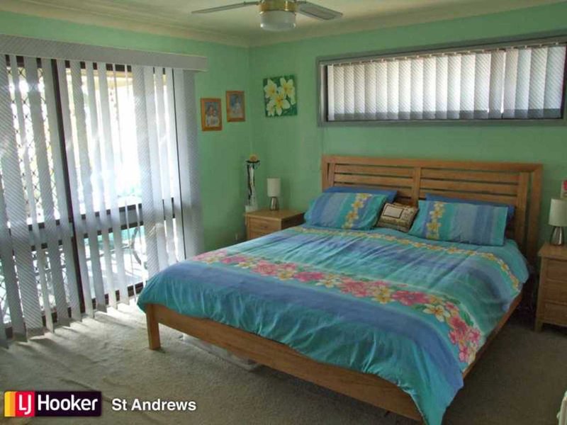 Photo - 11 Cromarty Place, St Andrews NSW 2566 - Image 4