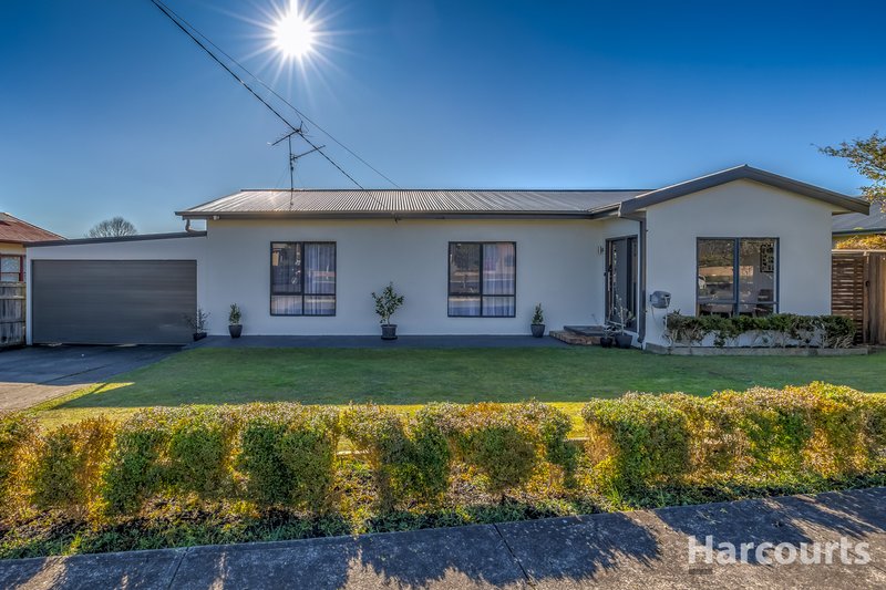 Photo - 11 Cross Street, Newborough VIC 3825 - Image