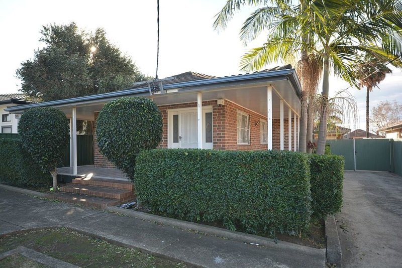 Photo - 11 Crossland Street, Merrylands NSW 2160 - Image 9