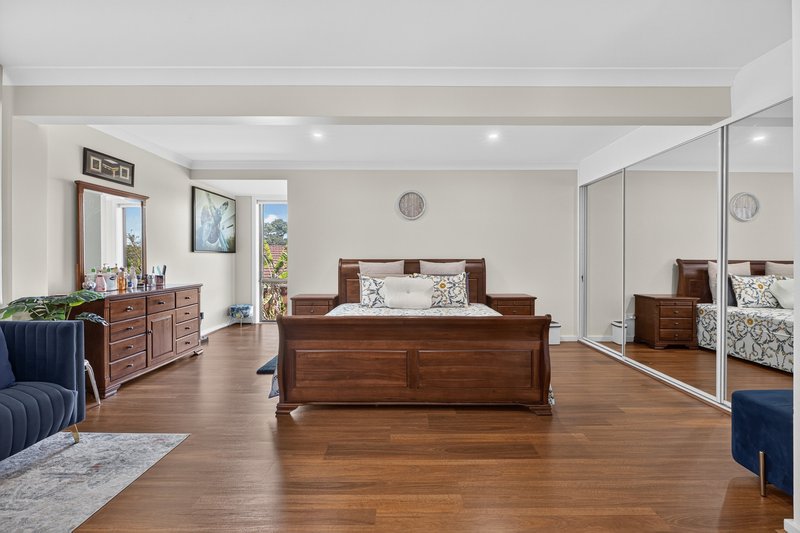 Photo - 11 Cullen Place, Minto NSW 2566 - Image 17