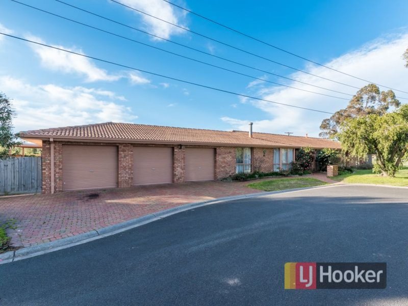 11 Curtis Court, Cranbourne VIC 3977