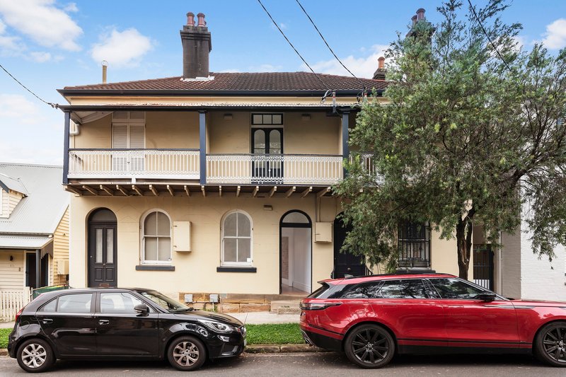 Photo - 11 Curtis Road, Balmain NSW 2041 - Image 1