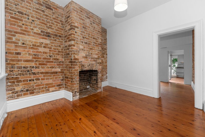 Photo - 11 Curtis Road, Balmain NSW 2041 - Image 2
