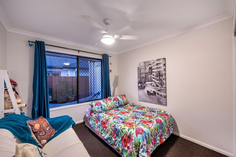 Photo - 11 Curtis St , Burpengary East QLD 4505 - Image 8