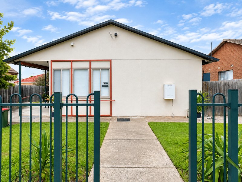 Photo - 11 Cuthbert Street, Broadmeadows VIC 3047 - Image 1