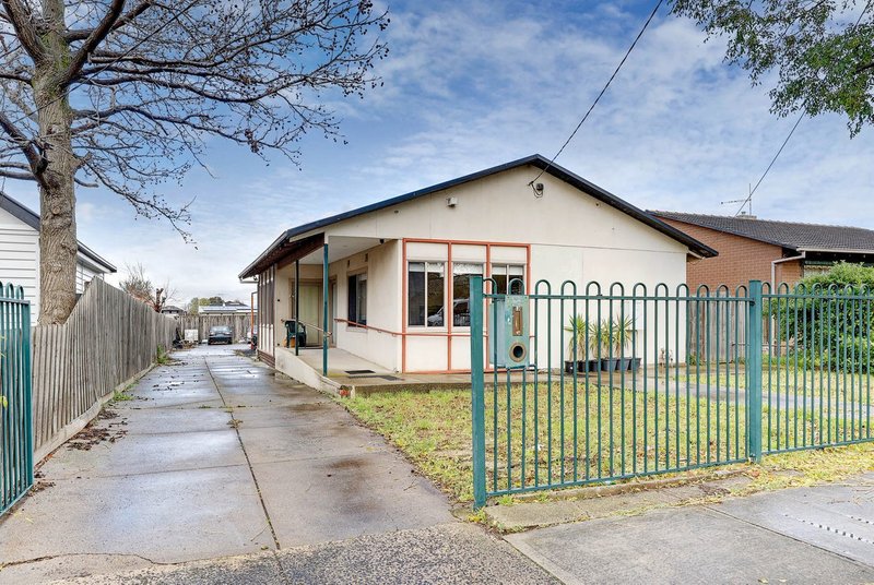 Photo - 11 Cuthbert Street, Broadmeadows VIC 3047 - Image 11
