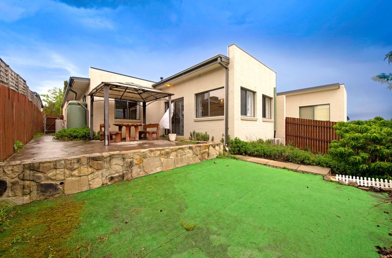 Photo - 11 Dagmar Berne Street, Macgregor ACT 2615 - Image 16