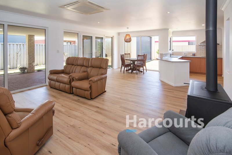 Photo - 11 Dalemoor Way, West Busselton WA 6280 - Image 3