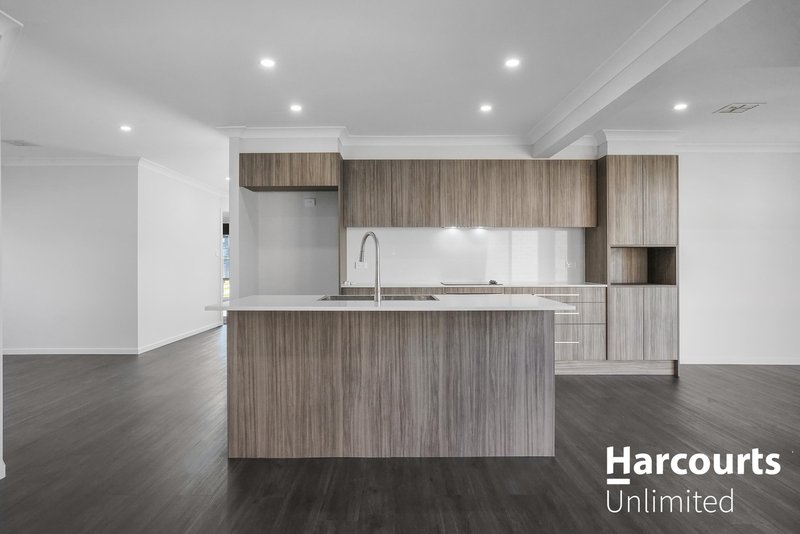 Photo - 11 Daphne Street, Merrylands NSW 2160 - Image 6