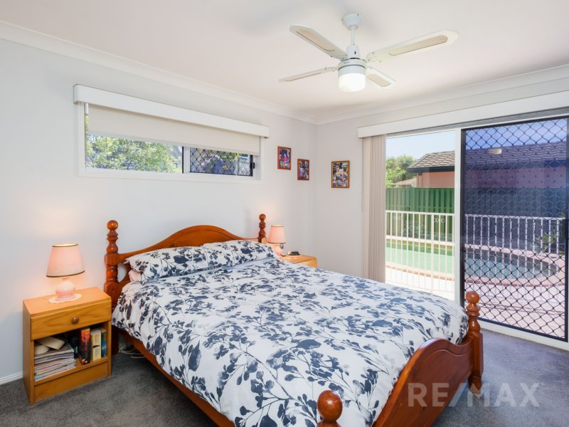 Photo - 11 Dartmouth Court, Varsity Lakes QLD 4227 - Image 8