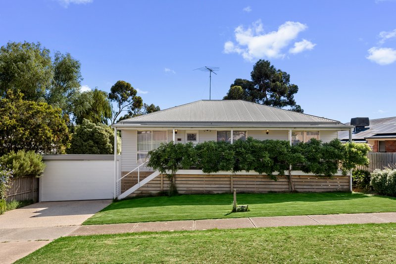 11 De Burgh Road, Drysdale VIC 3222