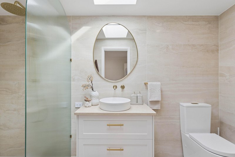 Photo - 11 De Pledge Court, Wynn Vale SA 5127 - Image 8