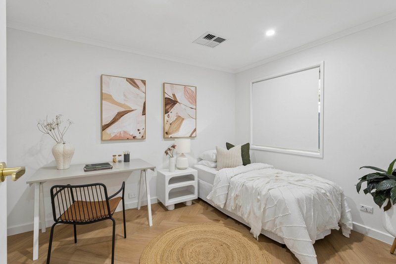 Photo - 11 De Pledge Court, Wynn Vale SA 5127 - Image 10