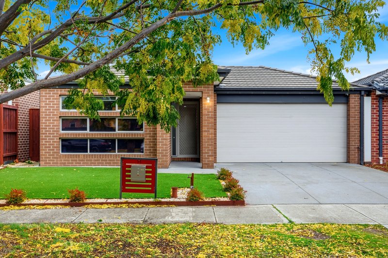 Photo - 11 Dennerley Way, Truganina VIC 3029 - Image 1