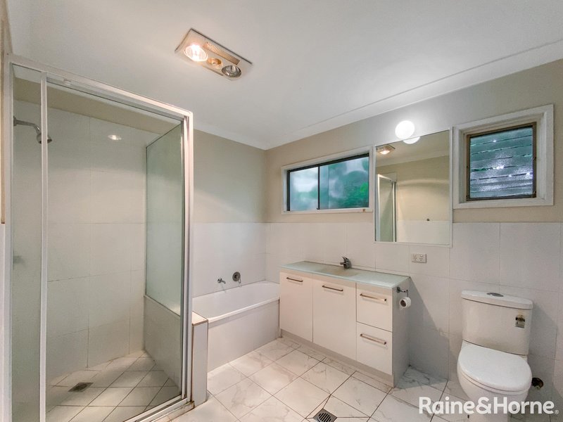 Photo - 11 Depper Street, St Lucia QLD 4067 - Image 9